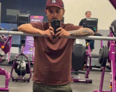 Gabriel Otero, 32 years, Male. Looking in: Baytown, Harris County, TX