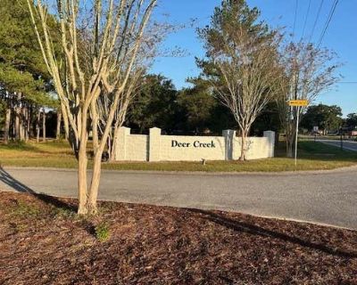 Single Family Home For Sale in THEODORE, AL