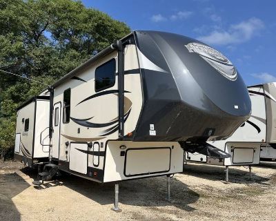 2017 Forest River Salem Hemisphere 276RLIS For Sale by Dealer in Guttenberg, Iowa