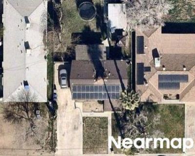 3 Bed 1.0 Bath Bankruptcy Property in Lamont, CA 93241 - Segrue Rd