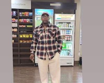 Germaine Tucker, 40 years, M. Looking in: Hoover, Jefferson County, AL