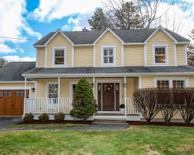 3 Bedroom 3BA 1944 ft Single Family House For Sale in Nashua, NH