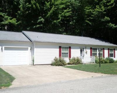 2 Bedroom 2BA 1404 ft Single Family Home For Sale in GIRARD, PA