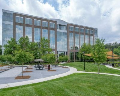 Ready to Go Month2Month Office Space in Alpharetta | All Inclusive