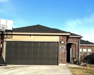 844 Road 5109. Beautiful home with tons of upgrades! Built in 2021 and well maintained by the owner, this property features an open floor plan with spacious living and breakfast areas, no carpet, and a clean garage with extra storage rack. Includes washer, dryer, two refrigerators (kitchen and garage), stove, microwave, dishwasher, water softener, solar panels, and window roller shades. Enjoy a...