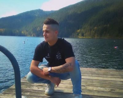 Matthias - Needs an Apartment on iROOMit or a Room