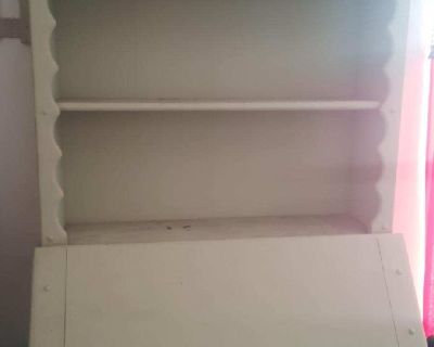 Antiques Paradise Ahead! Estate sale from a seasoned antique shopper and collector for more than 40 years. Vintage items include Coca-Cola, silver spoons, teapots, furniture, children's toys, office supplies and much more! Cross streets are Yuma Rd and Windmill Village Blvd. Will be signs to lead the way. Sale is from June 23rd to June 25th from 6 AM to 3 PM.