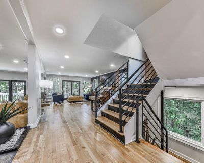 5 Bedroom 4BA 5038 ft Apartment For Rent in Atlanta, GA