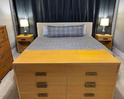 Private room with shared bathroom in a House with 1 roomie, Wichita, KS 67203