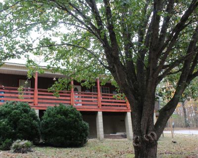 2 Bedroom 1BA 1168 ft Single Family House For Sale in Baileyton, AL