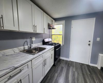 2 Bedroom 1BA 654 ft House For Rent in Hartford, CT