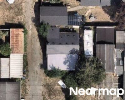 2 Bed 1.0 Bath Foreclosure Property in Tacoma, WA 98444 - S 84th St