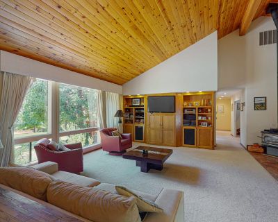 3 Bedroom 2 baths No pets 4.18 11 reviews What our guests are saying... AI-generated...