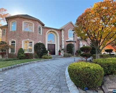 Reiner Pl, Englewood Cliffs, Home For Rent