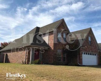 4 Bedroom 2.5BA 2258 ft Pet-Friendly House For Rent in Bartlett, TN
