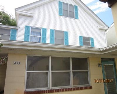 Cordova St Unit A, Saint Augustine, Home For Rent