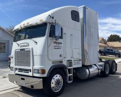 1995 Freightliner FLB112