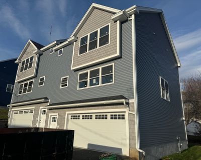 3 Bedroom 2BA 1768 ft Condo For Sale in Haverhill, MA