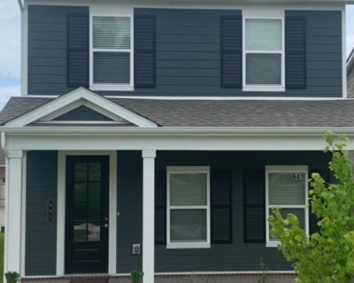 641 Trotters Aly. Property for Rent in Gallatin, TN for $2,200 with 3 bedrooms and 2 full baths, 1 half bath. This 1,705 square foot property was built in 2022.. This Liberty Creek zoned home offers a bright and open floor plan with three spacious bedrooms and two-and-a-half bathrooms, including a comfortable primary suite with a walk-in closet and private bath. The main level features an invit...