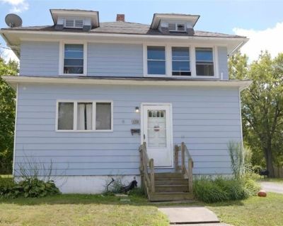 Grant St Se, Warren, Home For Sale