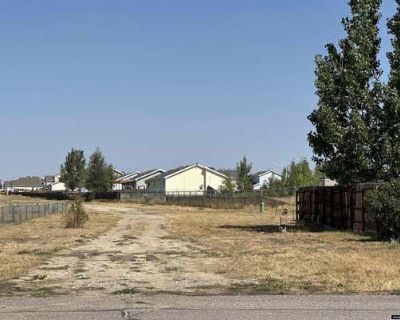 Land For Sale in BAR NUNN, WY