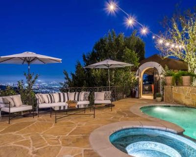 3 Bedroom 3BA 2233 ft Single Family Home For Sale in LOS ANGELES, CA