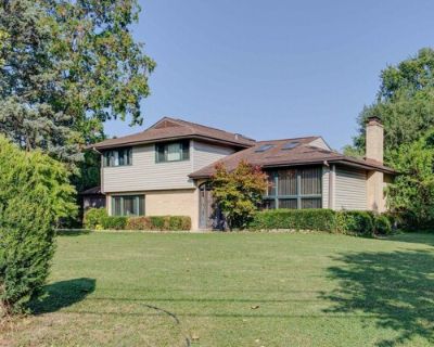 S Church Rd, Bensenville, Home For Sale