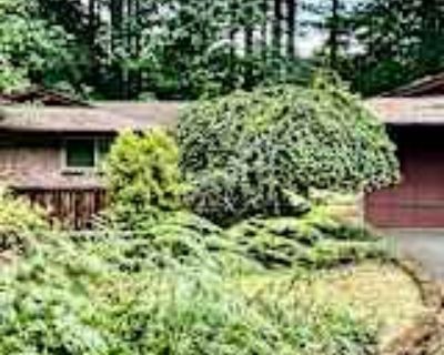 3 Bedroom 2BA 1780 ft² Pet-Friendly House For Rent in Sammamish, WA 2824 255th Ave SE