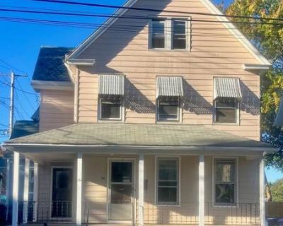 4 Bedroom 1.5BA 1500 ft Pet-Friendly Apartment For Rent in Ansonia, CT