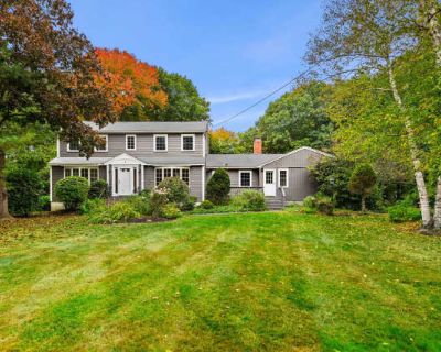 4 Bedroom 3.5BA 3020 ft Pet-Friendly Apartment For Rent in Essex County, MA