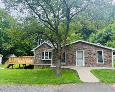 4 Bedroom 3BA 2100 ft House For Rent in New City, NY