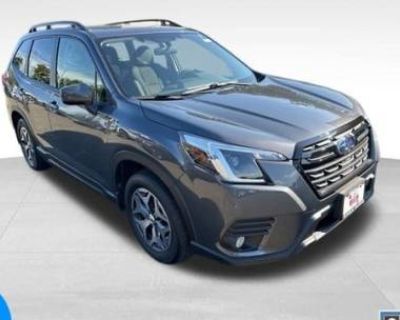 Used 2023 Subaru Forester Premium