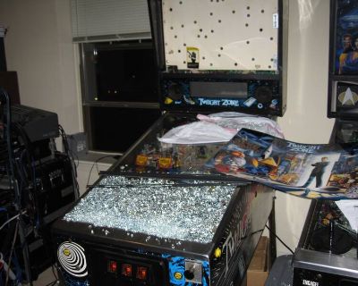 Looking for Broken Pinball Machines