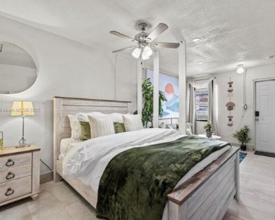 Everglades St Unit,canal Point, Flat For Rent