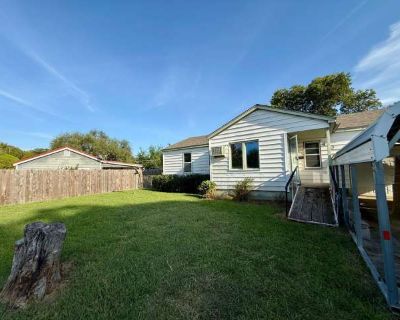 3bed 1 bath $1,000 a month. image_url. Pet friendly Garage Property Amenities parking garage cats allowed dogs allowed. Pets allowed. 3 Bedroom. 1 Bathroom. 1136 ft