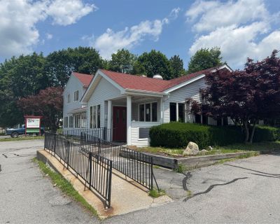 3995 ft Commercial Property For Sale in Carmel, NY