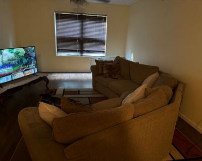 Xavier Reeves (Has an Apartment) on iROOMit. Room in the 2 Bedroom 1BA...