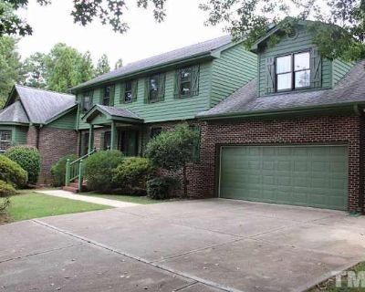 Available on: now. Unfurnished. Pet friendly. Parking available * Cat friendly * Dog friendly Alcove Rooms will require background checks for this room Learn more. Find more available rooms for rent at: alcoverooms.com/listings. This is a room for rent in a shared home with roommates on long-term leases. One is moving out and a room is opening up. Do not visit the property without first contact...