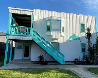 2 Bedroom 1BA 995 ft Apartment For Rent in South Padre Island, TX