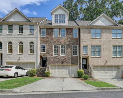 4 Bedroom 3BA 2202 ft Townhouse For Sale in Johns Creek, GA