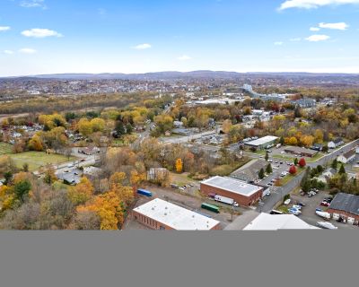 13311 ft Commercial Property For Sale in Portland, CT