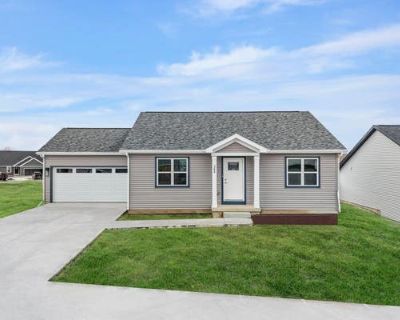 2 Bedroom 2BA 1109 ft Single Family Home For Sale in STOUGHTON, WI