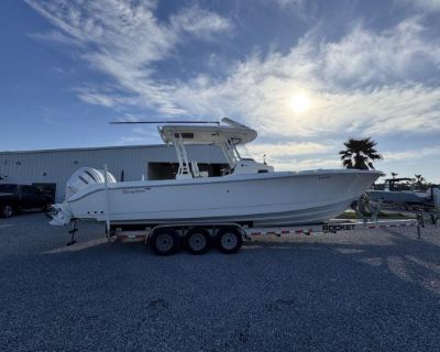 2017 Edgewater Center Console