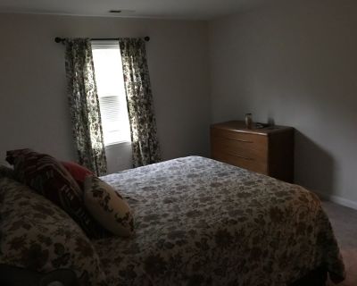 Room mate to share 4 BR 3 Bath home