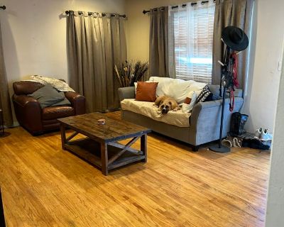 Private room with shared bathroom in a House with 2 roomies, Lakewood, CA 90712