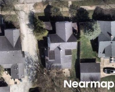 4 Bed 1 Bath Preforeclosure Property in Greenfield, IN 46140 - E North St