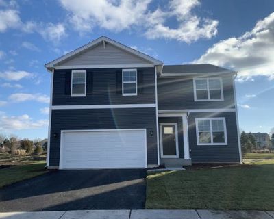 4 Bedroom 3BA 2600 ft Single Family Home For Sale in WONDER LAKE, IL