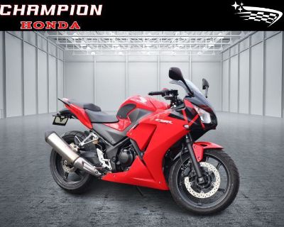 2015 Honda CBR 300R