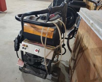 Aladdin hot water pressure washer. Maybe used one hour. Just like new.