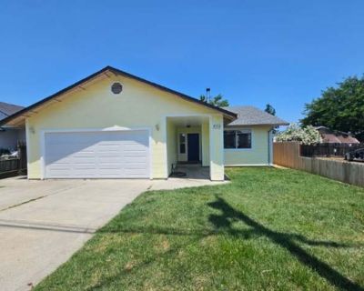 3 Bedroom 2BA 0 ft Pet-Friendly Apartment For Rent in North Lakeport, CA